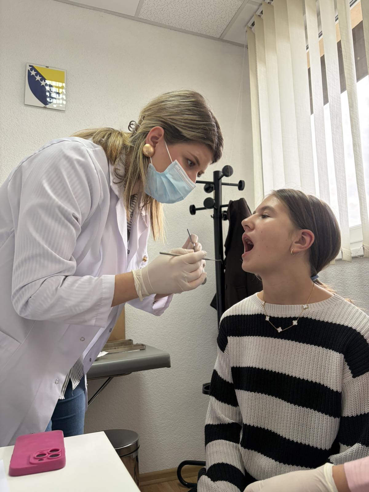Preventivni stomatološki pregled u okviru programa zaštite oralnog zdravlja.